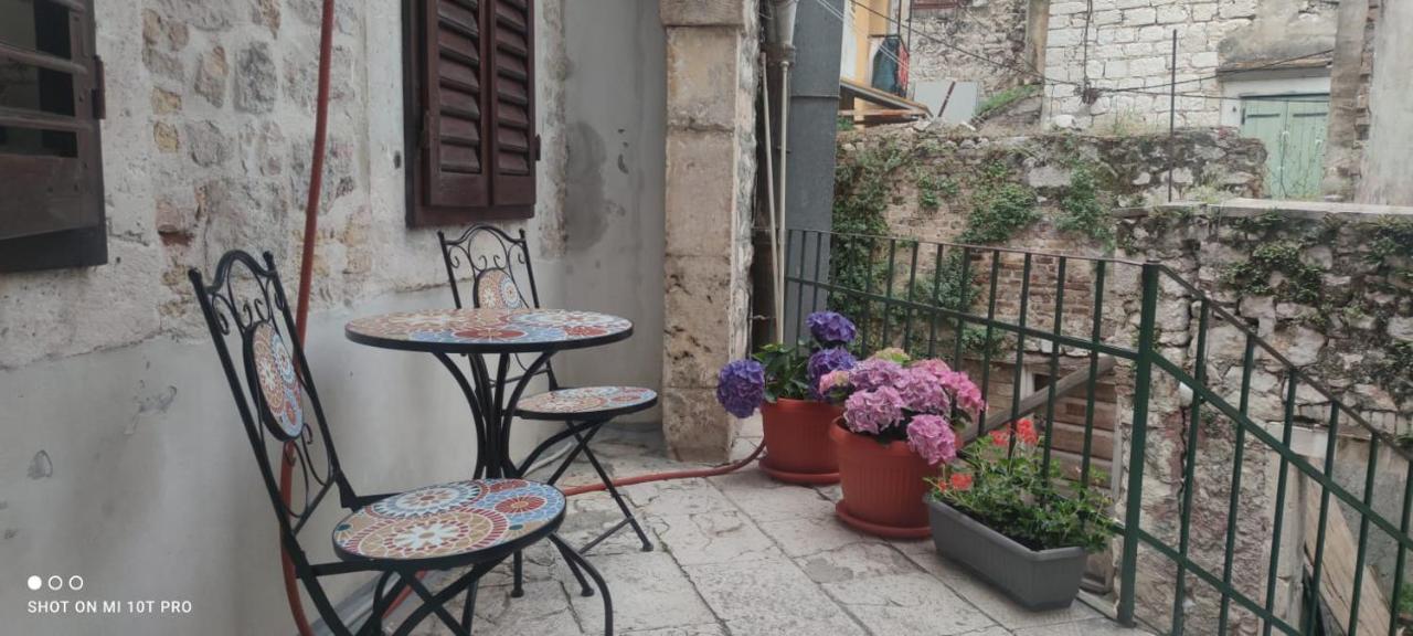 Apartman Zen In The Centar Of Šibenik Exteriör bild